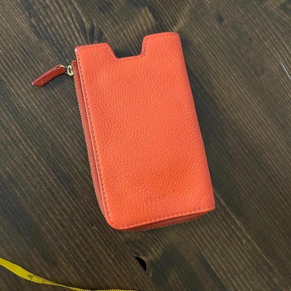 Fossil Phone Slide Leather Wallet Zippered Neon Coral - Picture 1 of 6